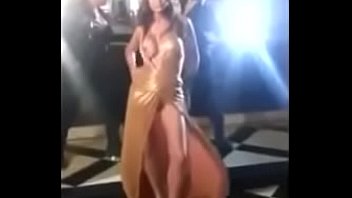 Anushka sharma boobs out full open boobs. Oops