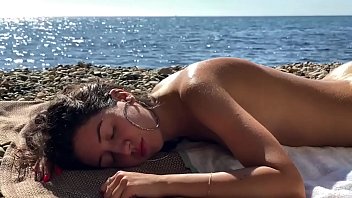 Got out and fucked the oiled pussy of Katty West resting on the sea .. Falcon Al